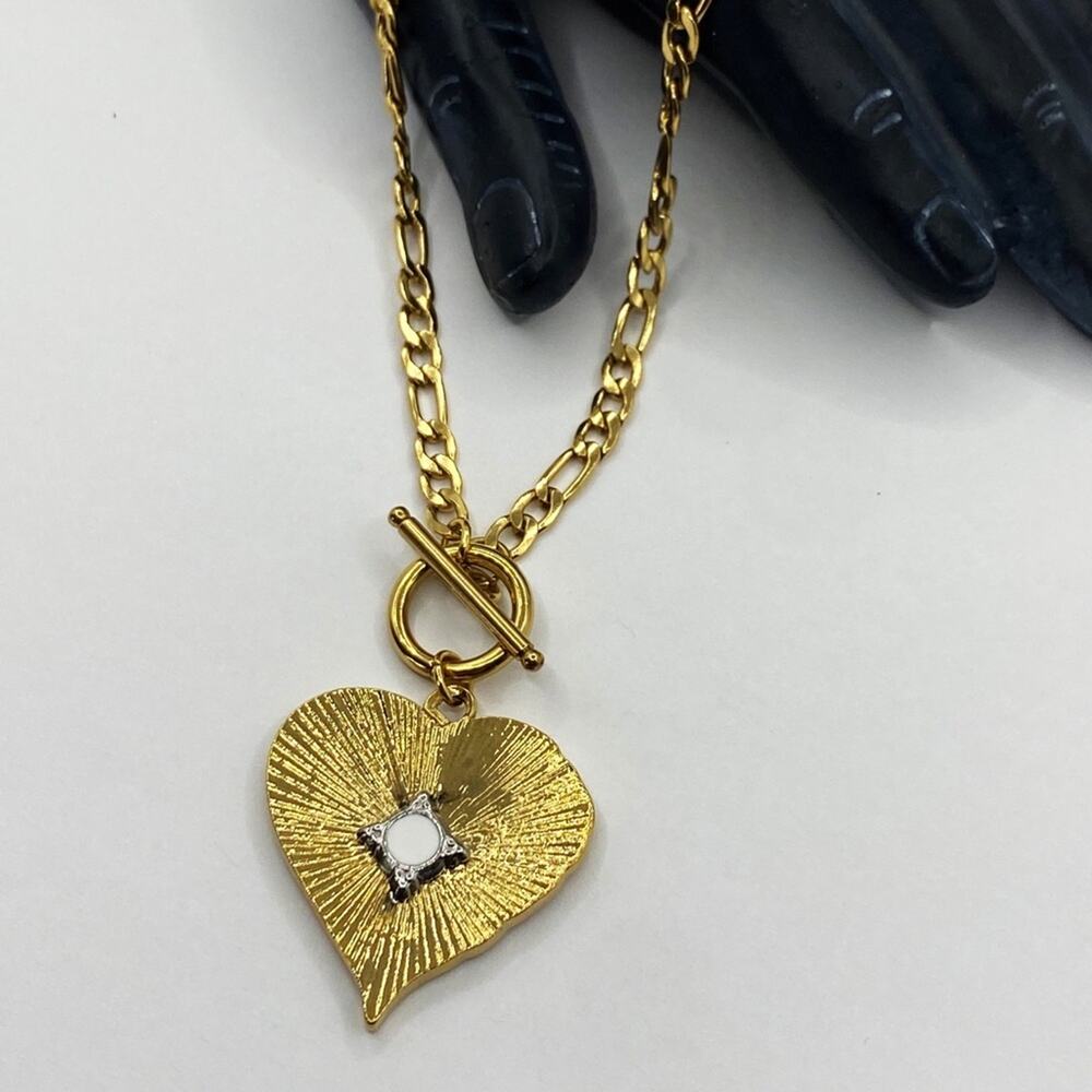 NEW Rustic Heart With Star Center Layering Necklace